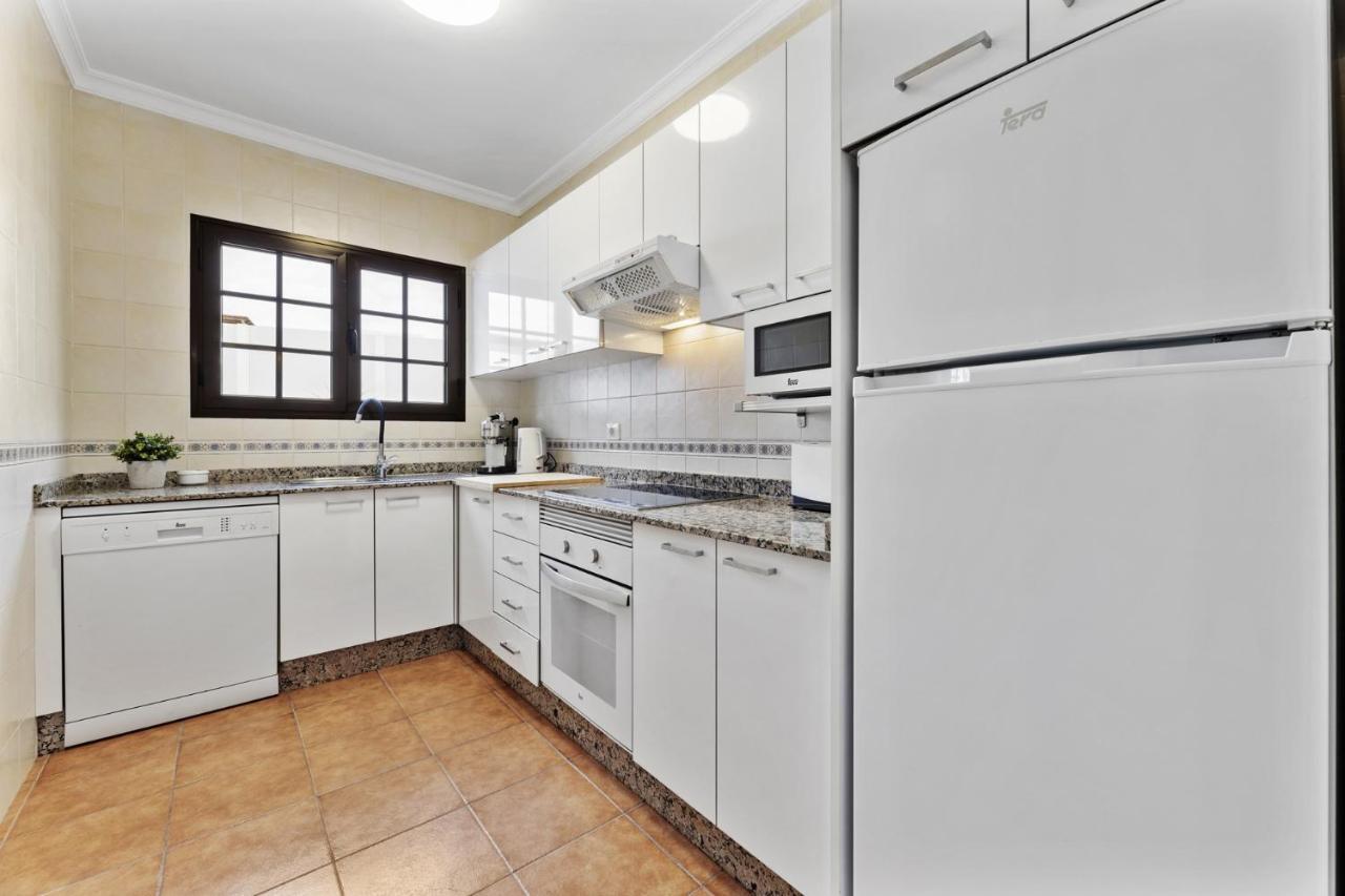 Villa 4 - Vipvipvillas Tías Eksteriør billede